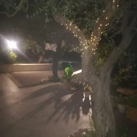 Il Corbezzolo 度假居 *